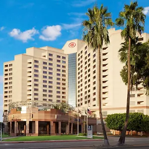 Hilton Long Отель Лонг Бич