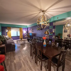 Staytogethersuites 760 Las Vegas