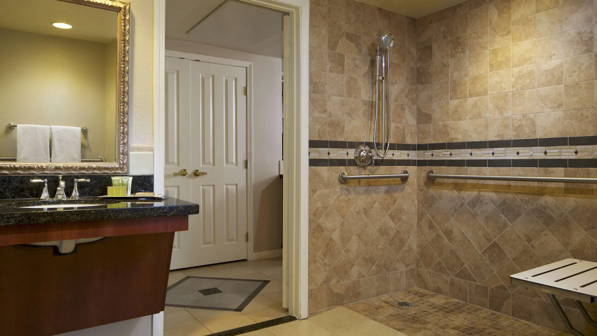 Hilton Grand Vacations Club Flamingo Las Vegas 3*,